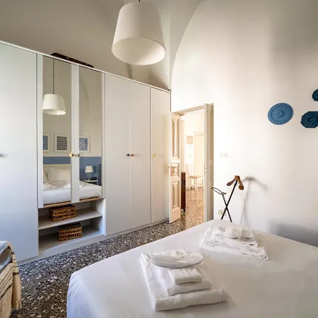 Casa Pascal With Panoramic Terrace In Ostuni