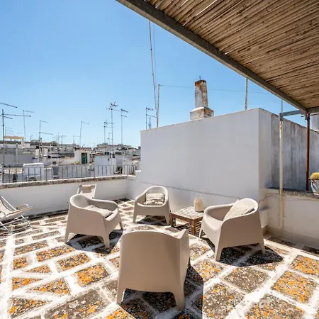 Casa Pascal With Panoramic Terrace In Ostuni